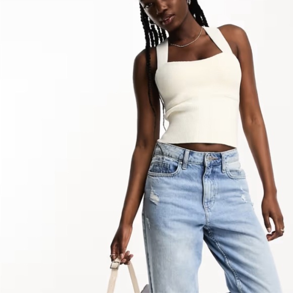 NWT Abercrombie & Fitch Ivory Ottoman Ribbed Cross Back Sweater Tank Medium - Picture 3 of 9